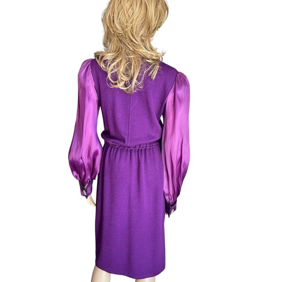Vintage St. John By Marie Gray
Sz. 6-8 Purple Long Sleeve Mid Length Knit Dress - Picture 3 of 15
